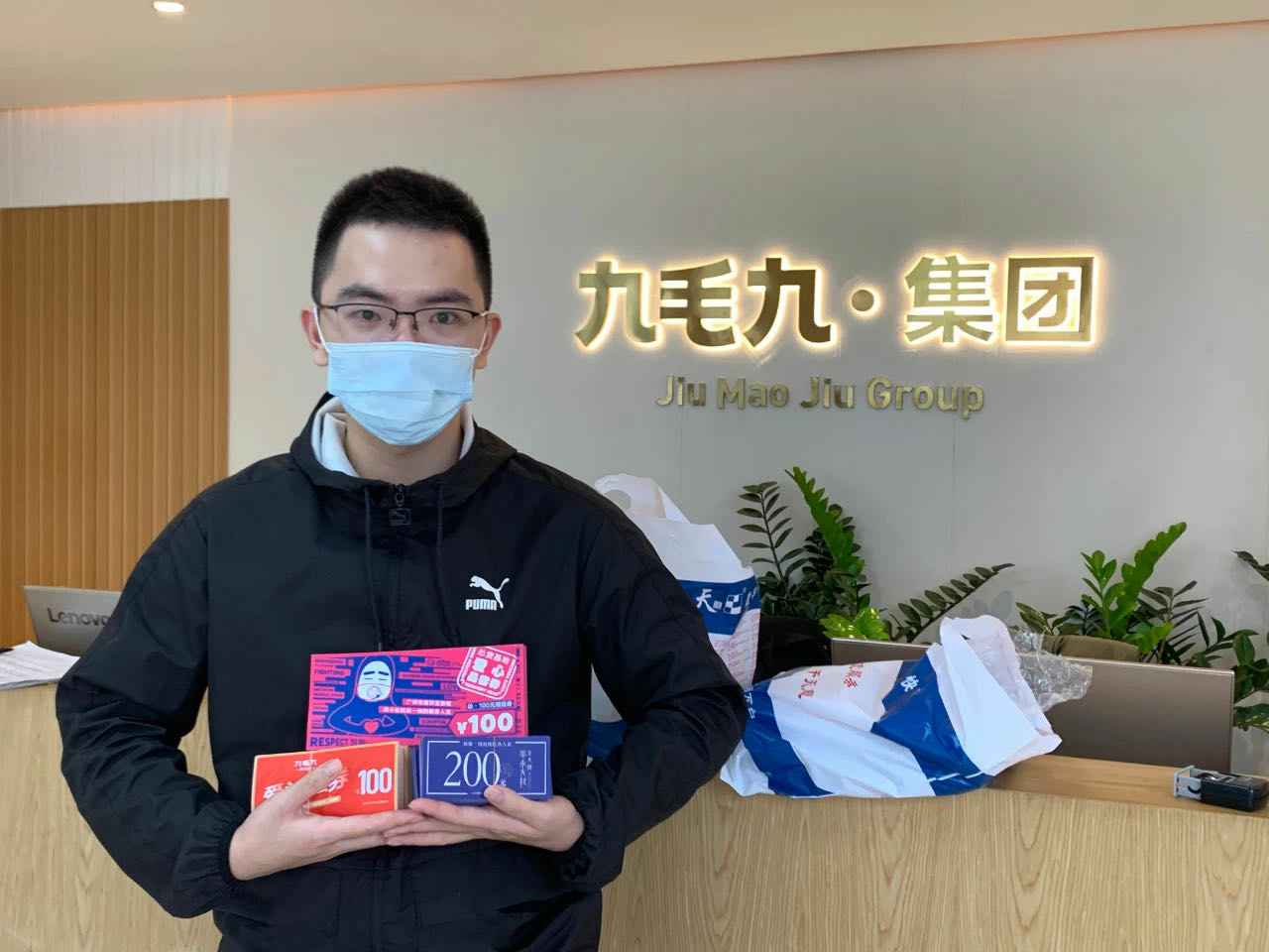 致敬英雄 · 暖爱广州 | 银河galaxy国际·(集团)有限公司-官方网站在行动